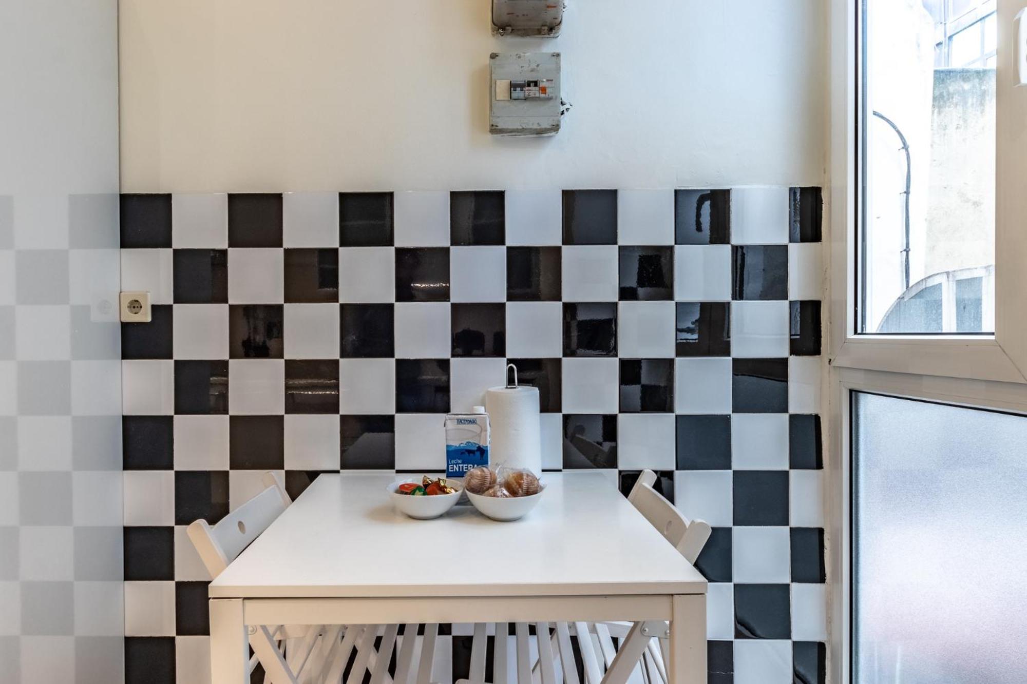 Encantador Apartamento En El Casco Antiguo De Бильбао Экстерьер фото